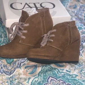 Wedge booties